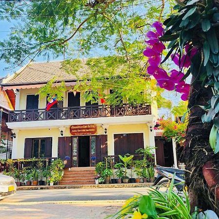 Anisa Mekong Riverside Villa Λουάνγκ Πραμπάνγκ Εξωτερικό φωτογραφία