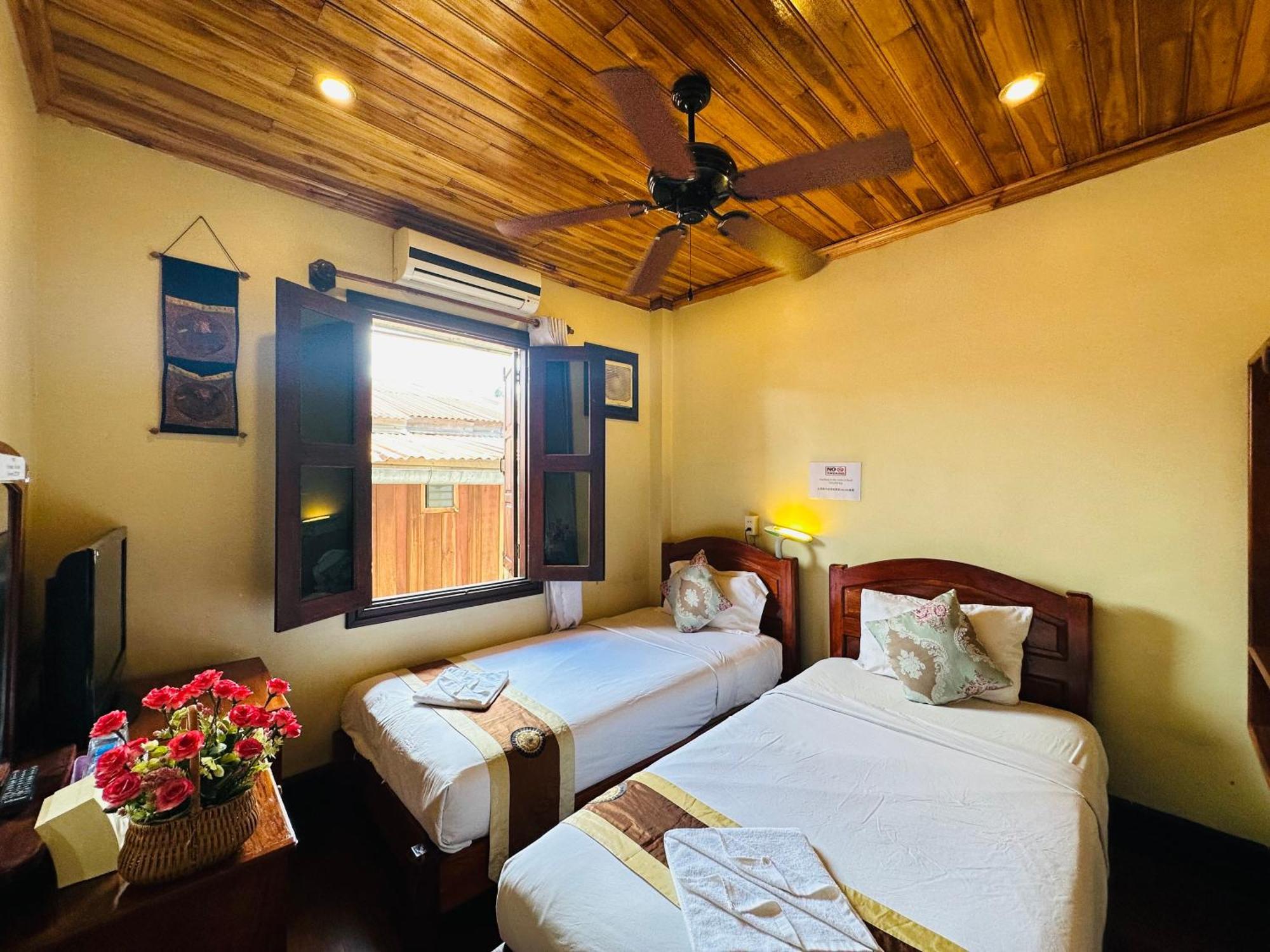Anisa Mekong Riverside Villa Λουάνγκ Πραμπάνγκ Εξωτερικό φωτογραφία