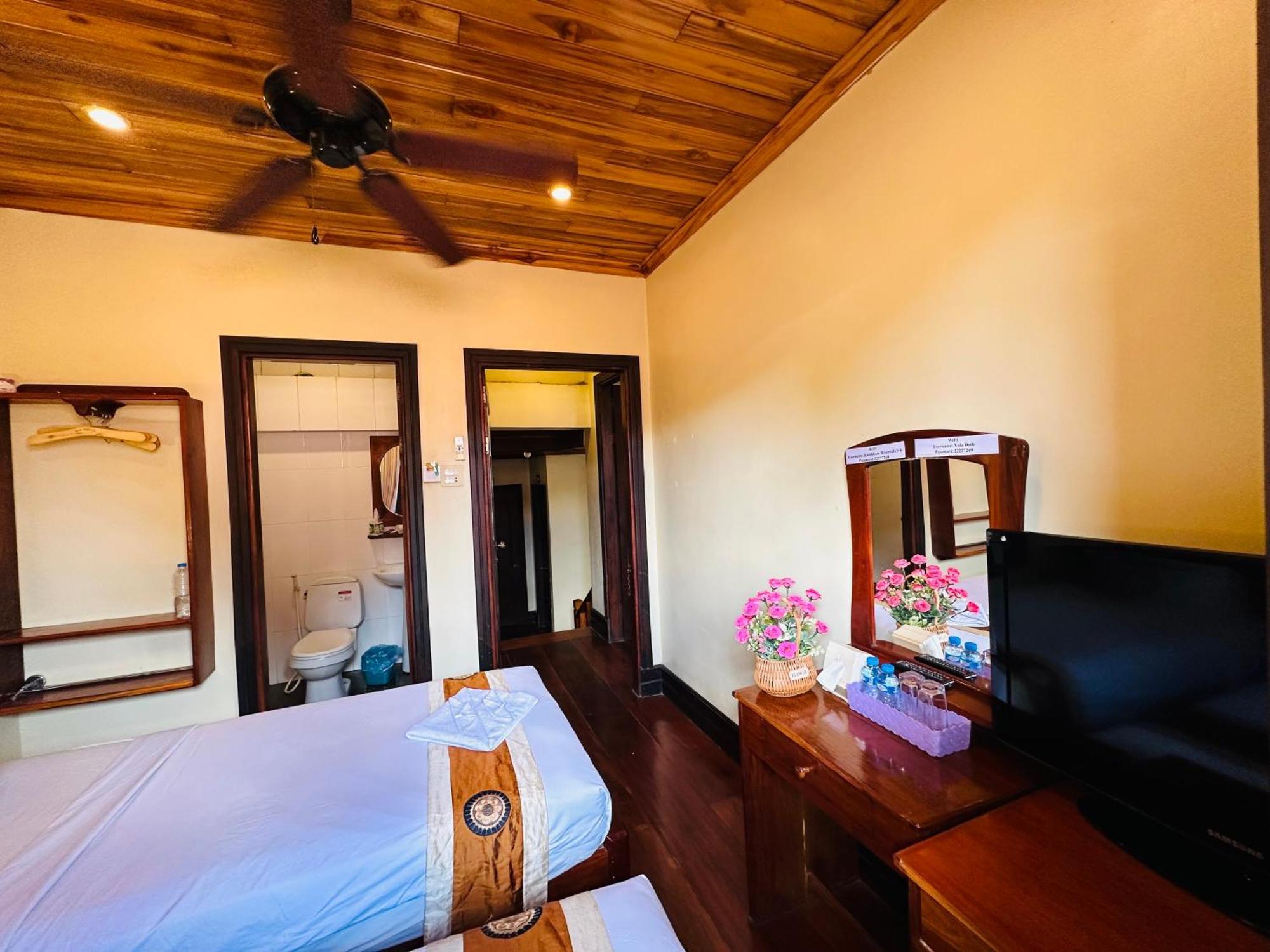 Anisa Mekong Riverside Villa Λουάνγκ Πραμπάνγκ Εξωτερικό φωτογραφία