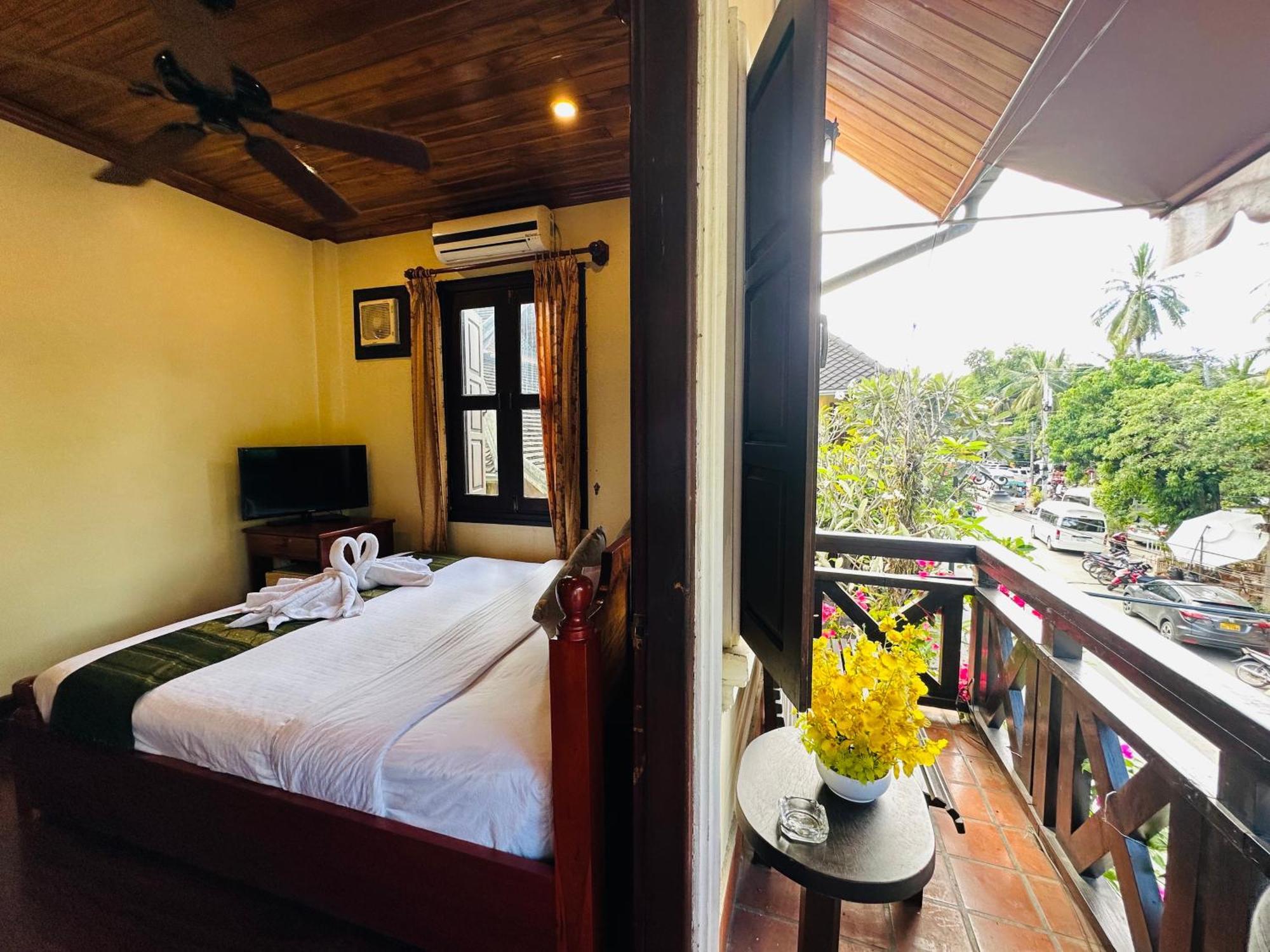 Anisa Mekong Riverside Villa Λουάνγκ Πραμπάνγκ Εξωτερικό φωτογραφία