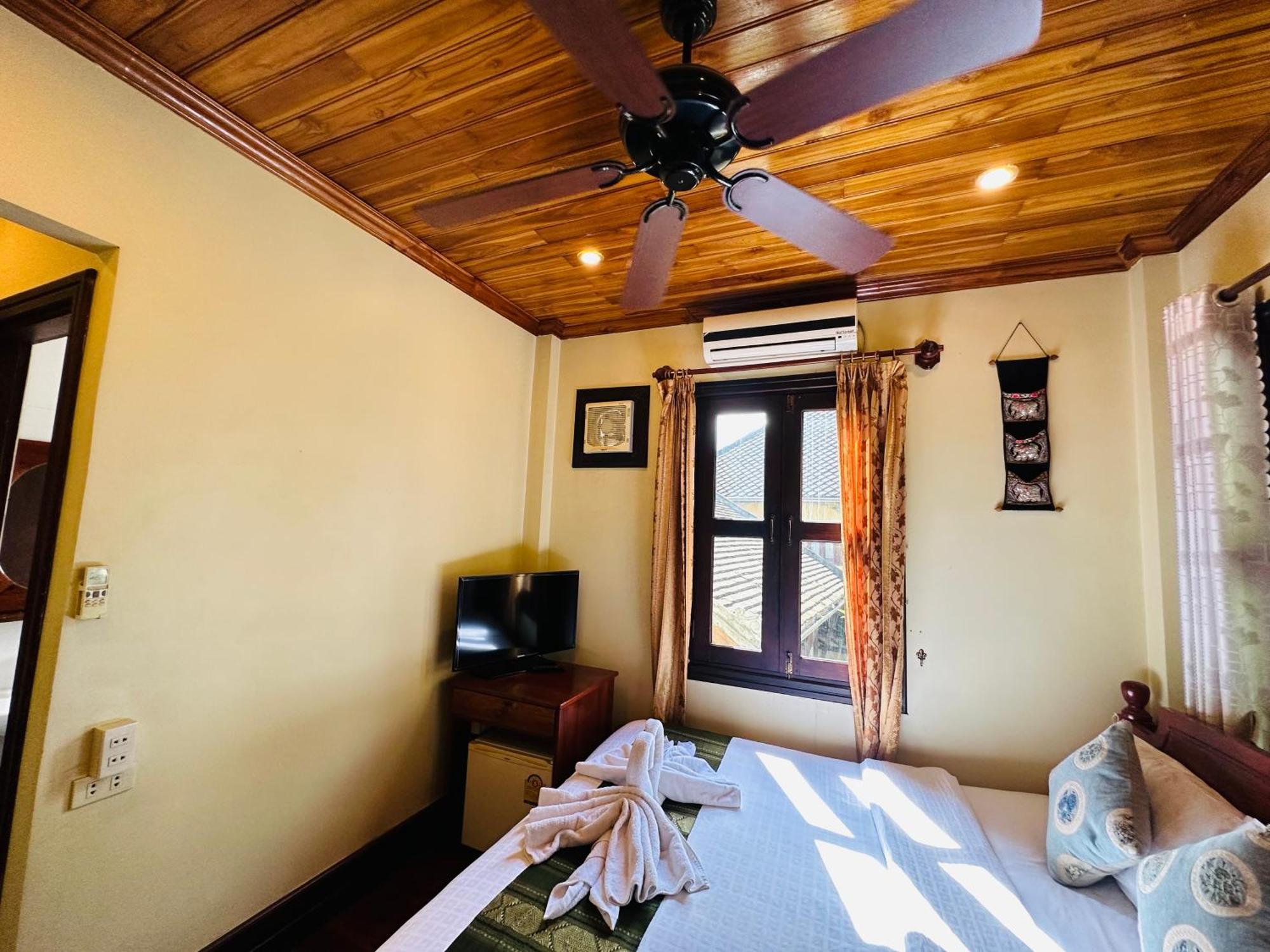 Anisa Mekong Riverside Villa Λουάνγκ Πραμπάνγκ Εξωτερικό φωτογραφία