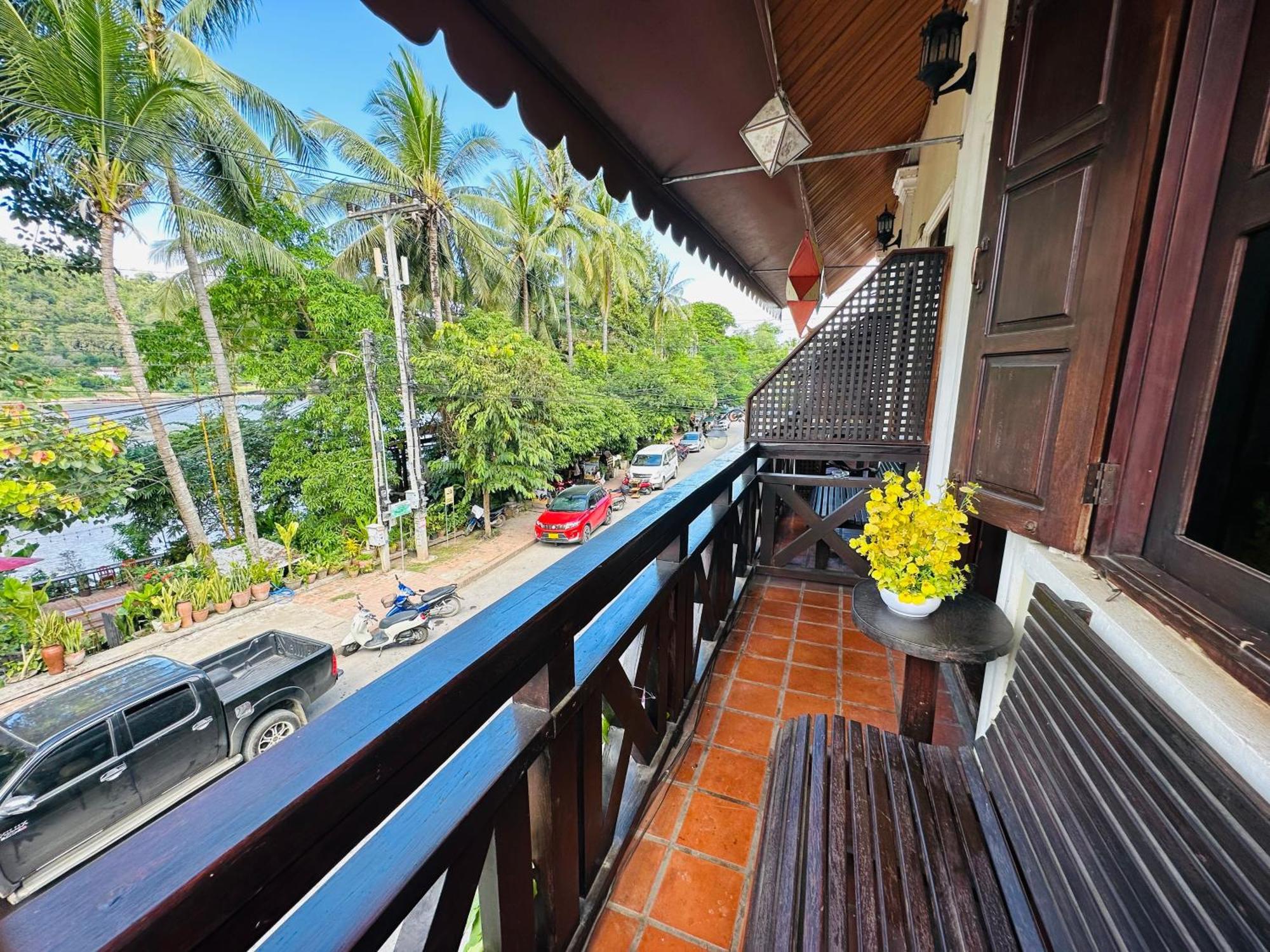Anisa Mekong Riverside Villa Λουάνγκ Πραμπάνγκ Εξωτερικό φωτογραφία