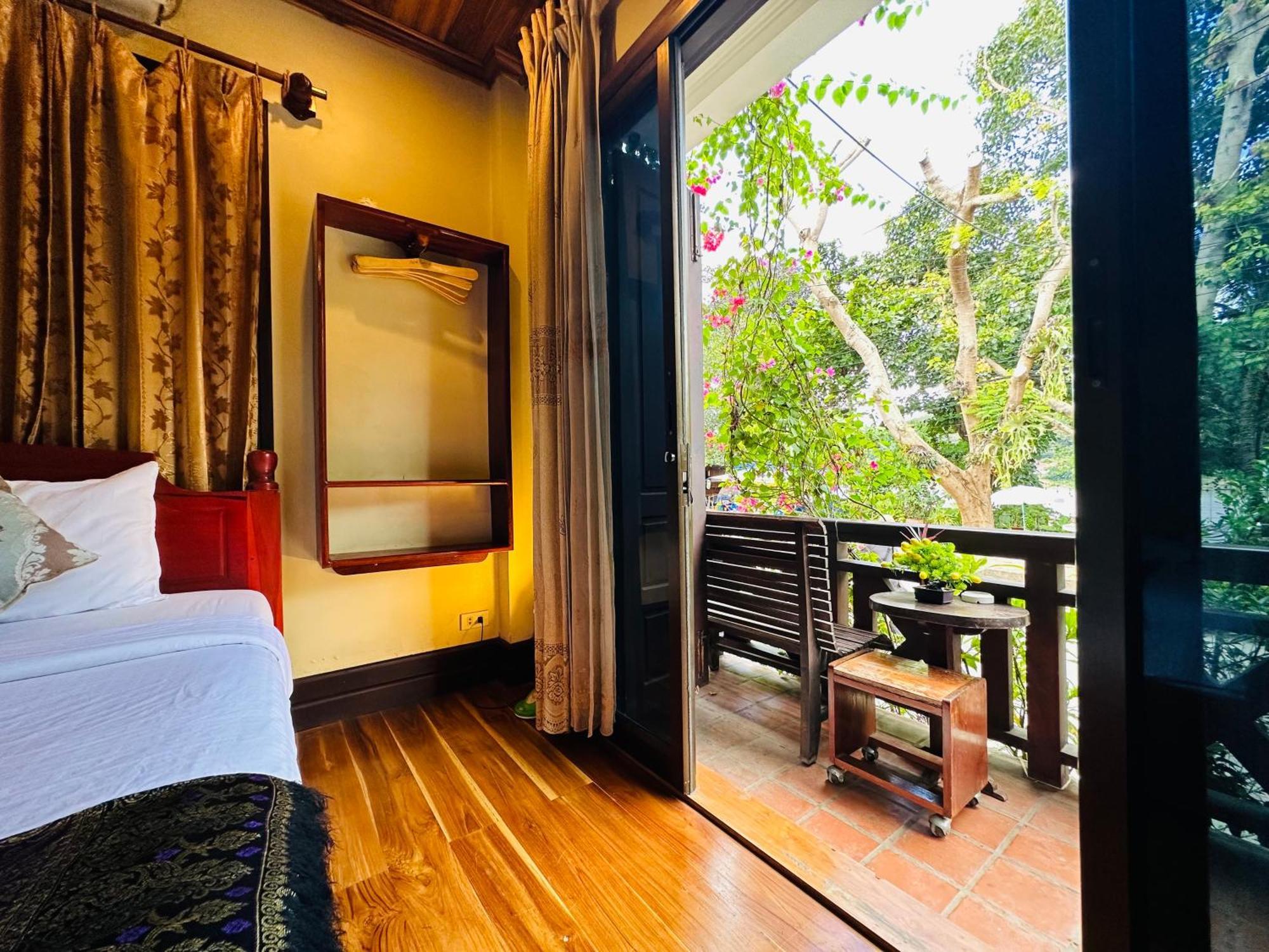 Anisa Mekong Riverside Villa Λουάνγκ Πραμπάνγκ Εξωτερικό φωτογραφία