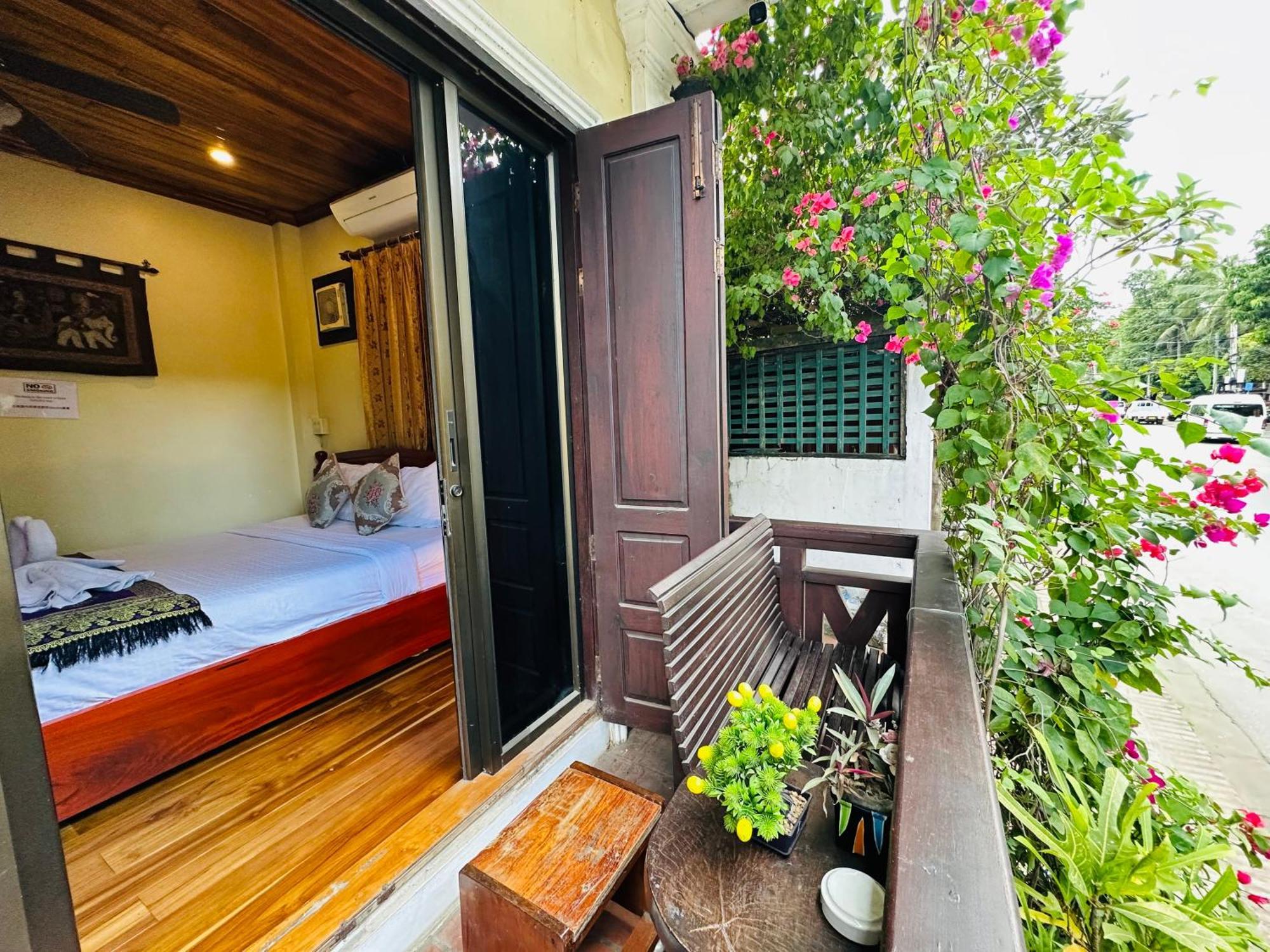 Anisa Mekong Riverside Villa Λουάνγκ Πραμπάνγκ Εξωτερικό φωτογραφία