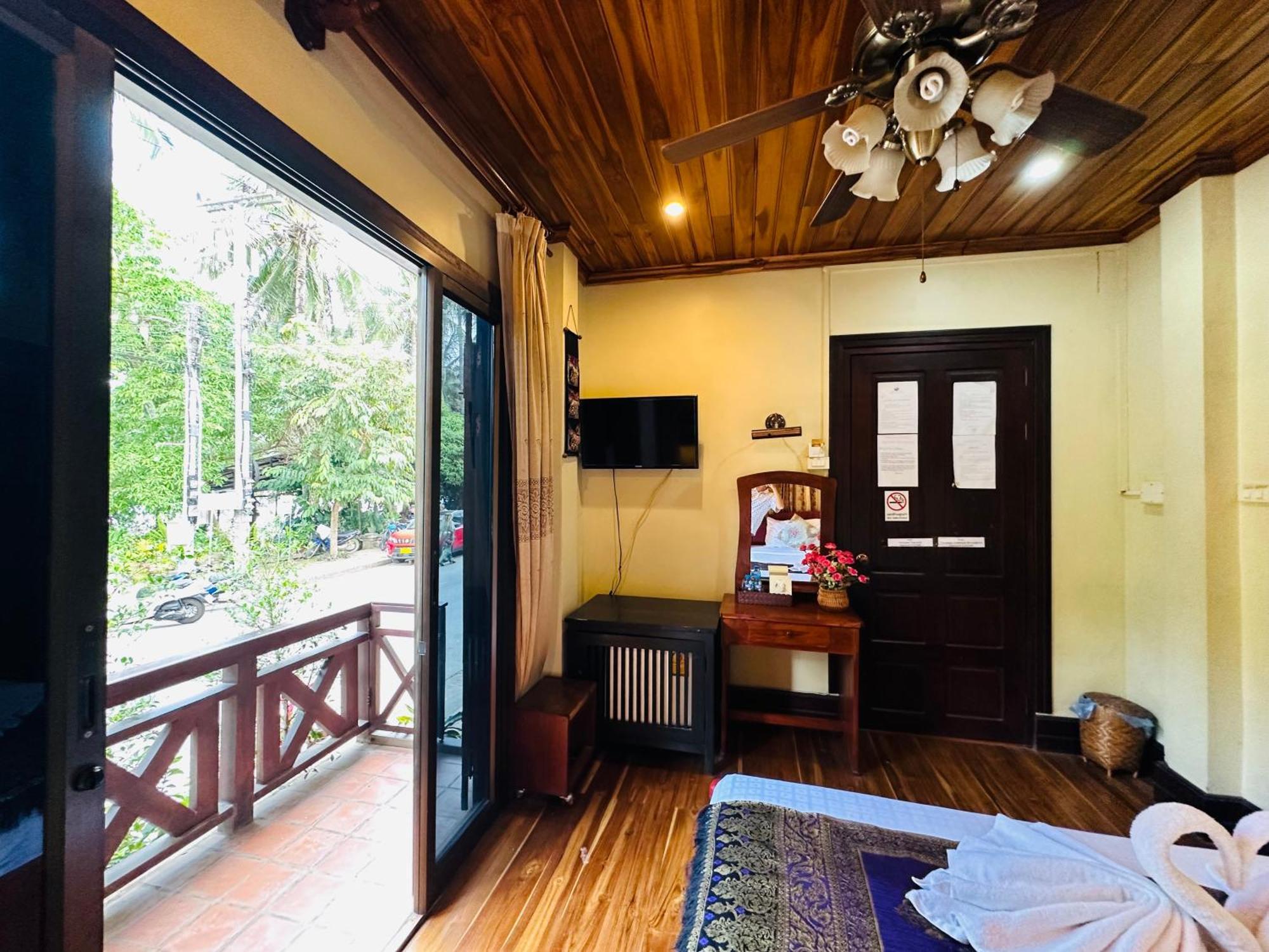 Anisa Mekong Riverside Villa Λουάνγκ Πραμπάνγκ Εξωτερικό φωτογραφία
