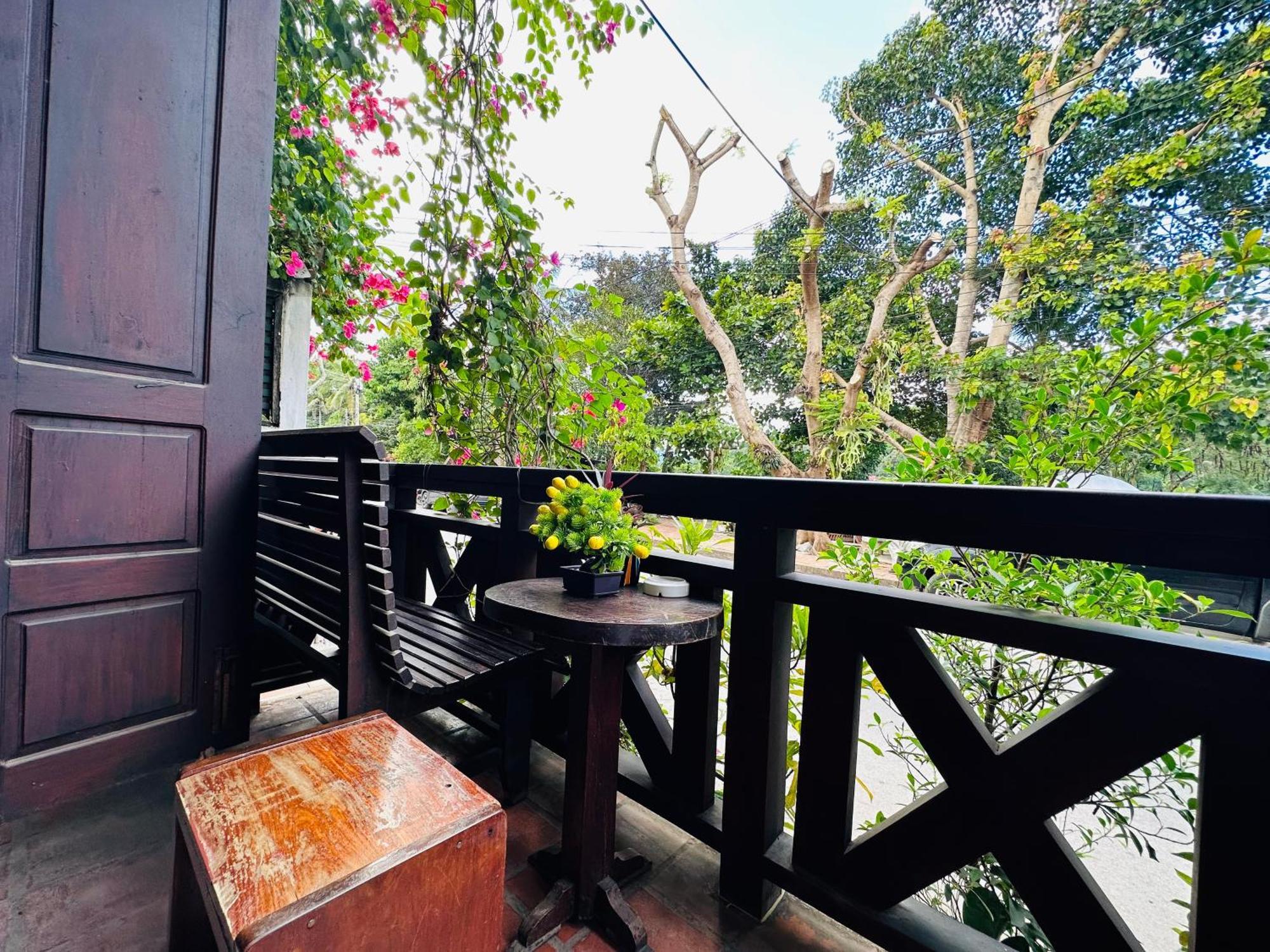 Anisa Mekong Riverside Villa Λουάνγκ Πραμπάνγκ Εξωτερικό φωτογραφία